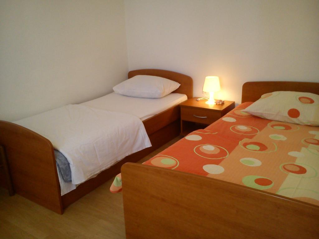 Apartments Marko Vrsi Esterno foto